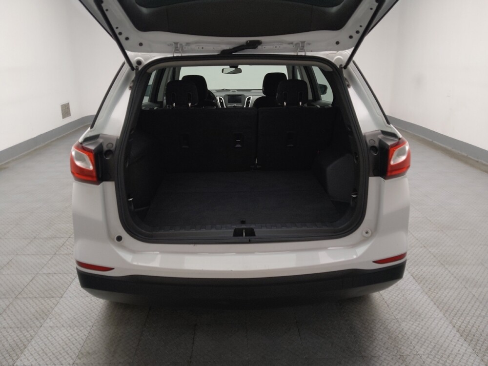 2020 Chevrolet Equinox in Midlothian, IL 60445 - 18090602 29
