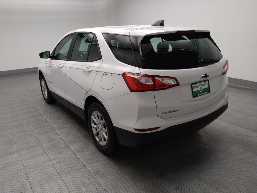 2020 Chevrolet Equinox in Midlothian, IL 60445 - 18090602 5