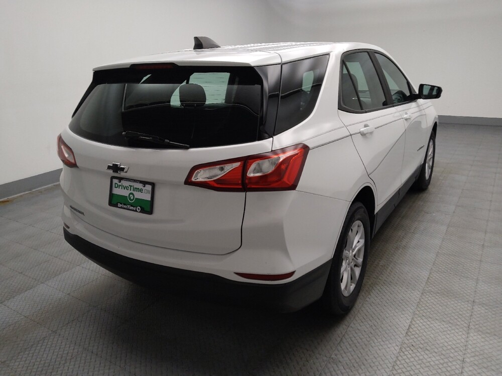 2020 Chevrolet Equinox in Midlothian, IL 60445 - 18090602 9