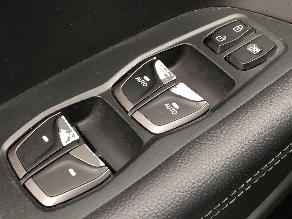 2018 Hyundai Santa Fe in Baton Rouge, LA 70816 - 18090603 27