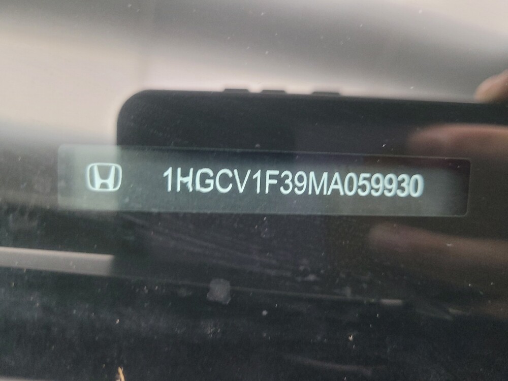 2021 Honda Accord in Indianapolis, IN 46222 - 18090604 33