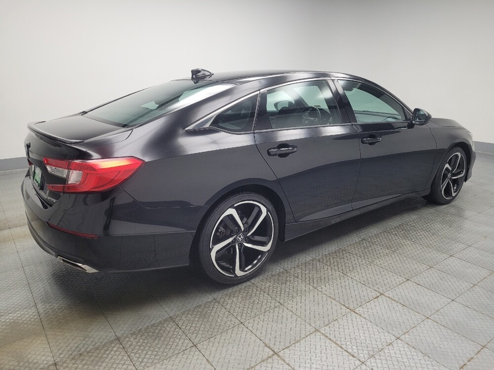 2021 Honda Accord in Indianapolis, IN 46222 - 18090604 10
