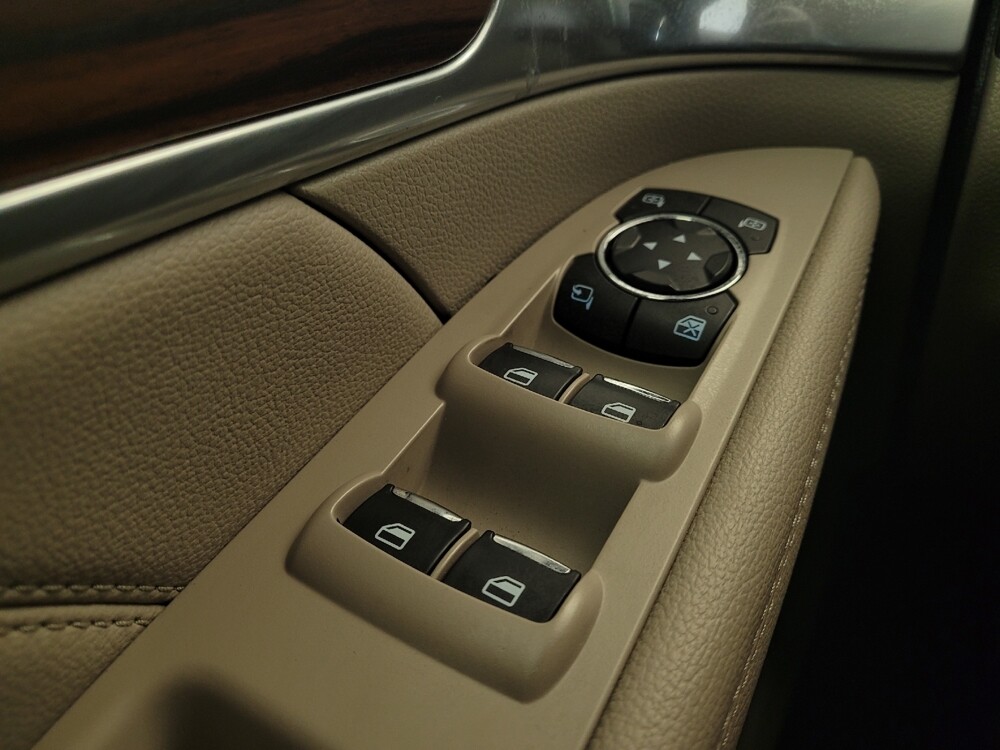 2018 Ford Explorer in Cincinnati, OH 45255 - 18090605 27