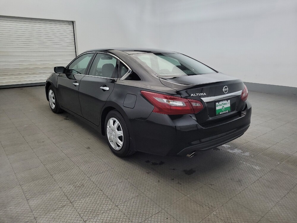 2018 Nissan Altima in Pittsburgh, PA 15237 - 18090615 5