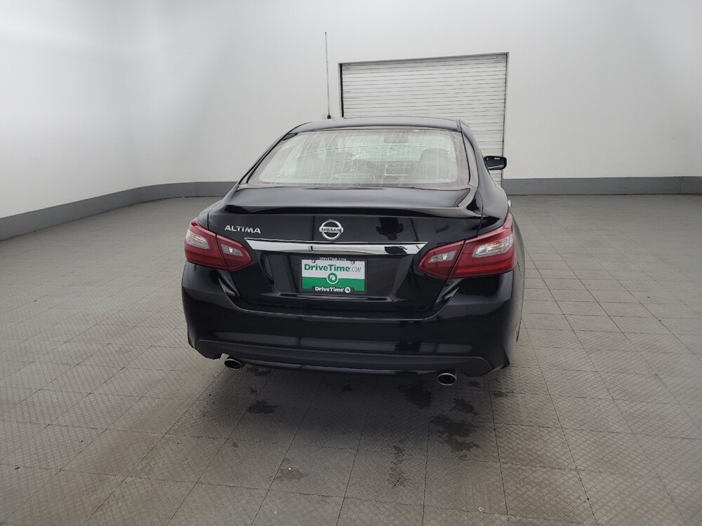 2018 Nissan Altima in Pittsburgh, PA 15237 - 18090615 7
