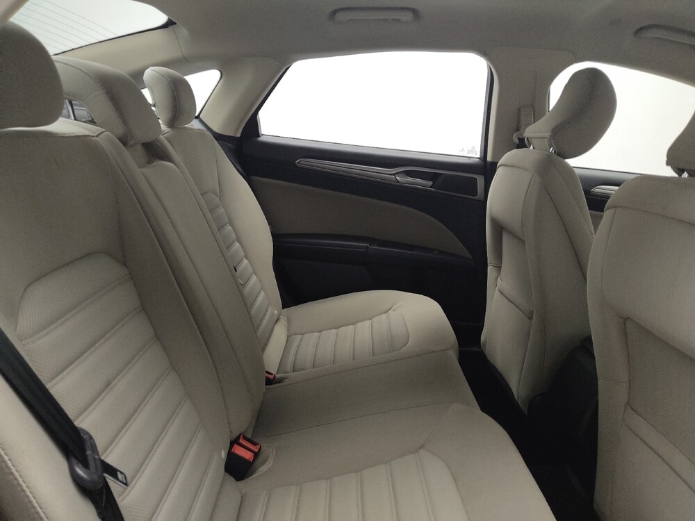 2018 Ford Fusion in Union City, GA 30291 - 18090617 19