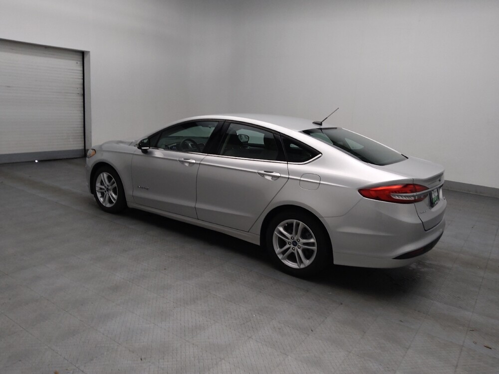 2018 Ford Fusion in Union City, GA 30291 - 18090617 3