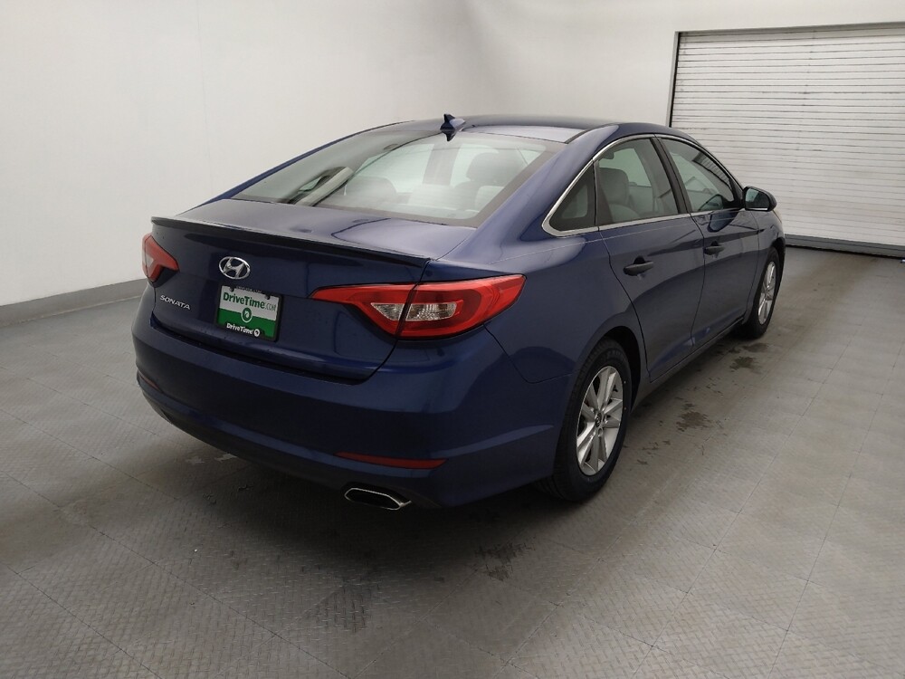 2017 Hyundai Sonata in Greenville, NC 27834 - 18090619 9