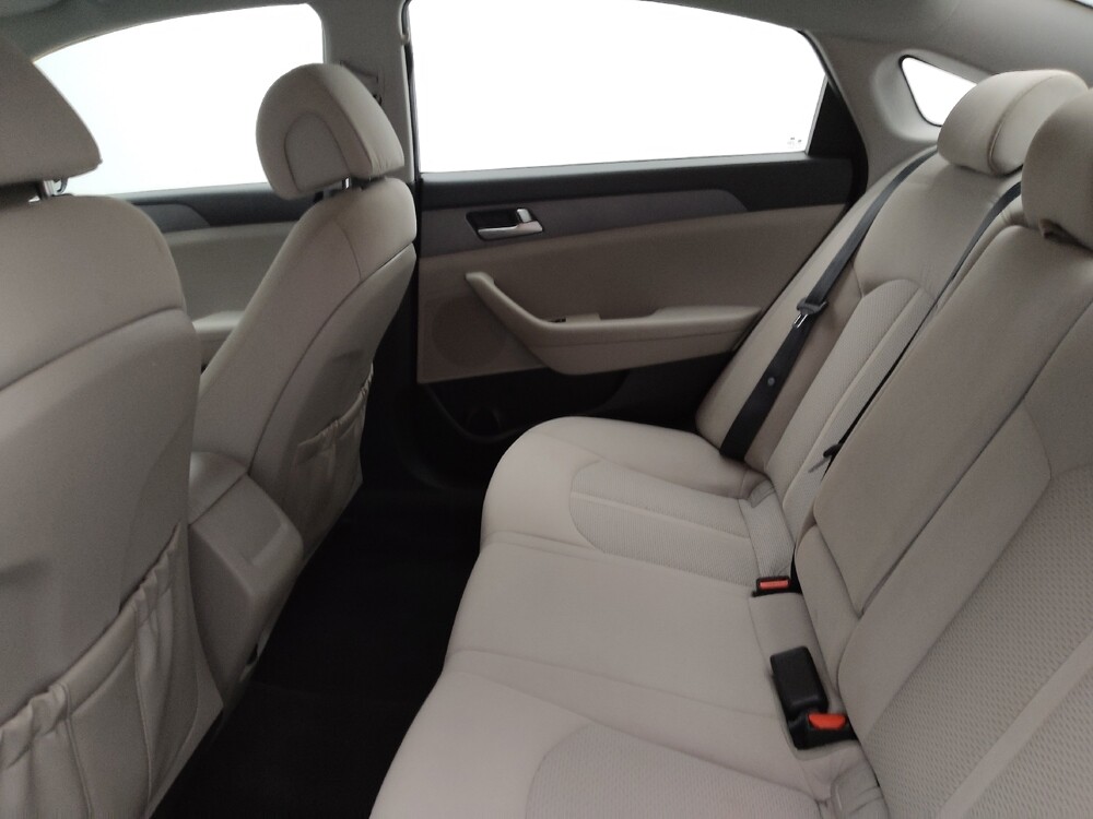 2017 Hyundai Sonata in Greenville, NC 27834 - 18090619 18