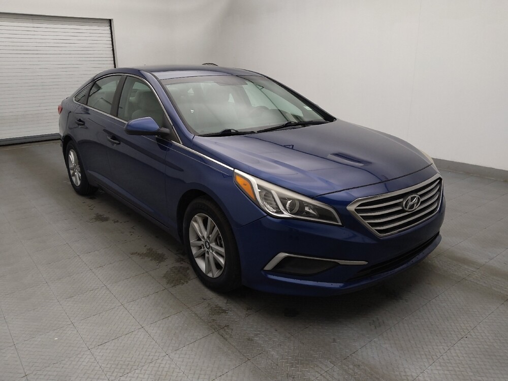 2017 Hyundai Sonata in Greenville, NC 27834 - 18090619 13