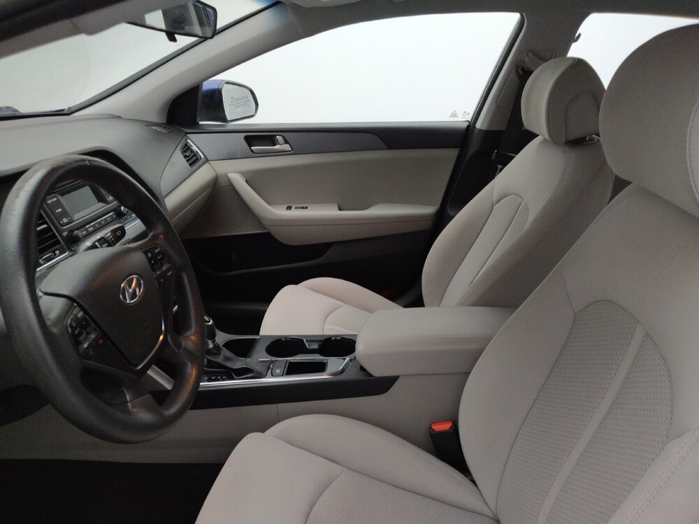 2017 Hyundai Sonata in Greenville, NC 27834 - 18090619 17