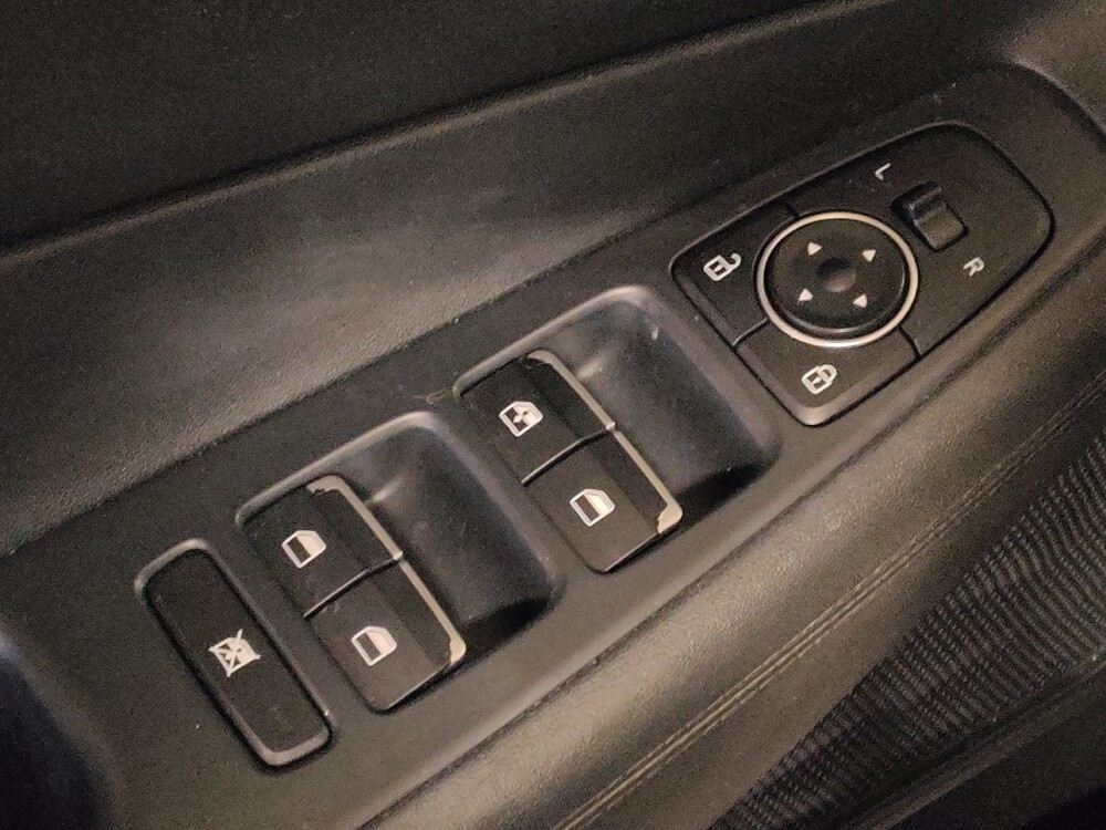 2020 Hyundai Santa Fe in Jacksonville, FL 32210 - 18090620 27