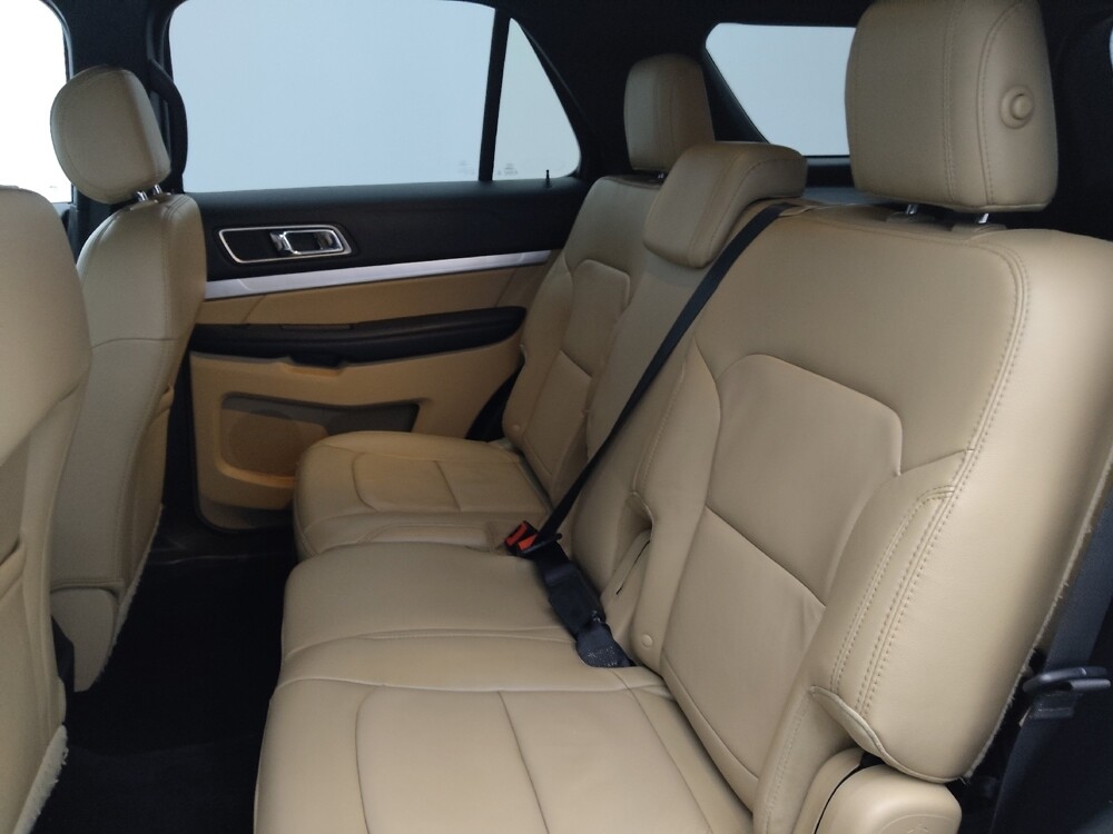 2017 Ford Explorer in Charleston, SC 29414 - 18090621 18