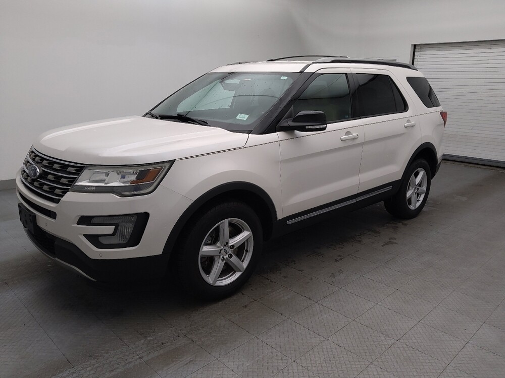 2017 Ford Explorer in Charleston, SC 29414 - 18090621 2