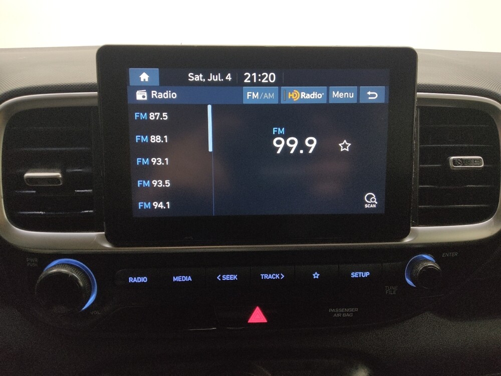 2021 Hyundai Venue in Topeka, KS 66611 - 18090624 25