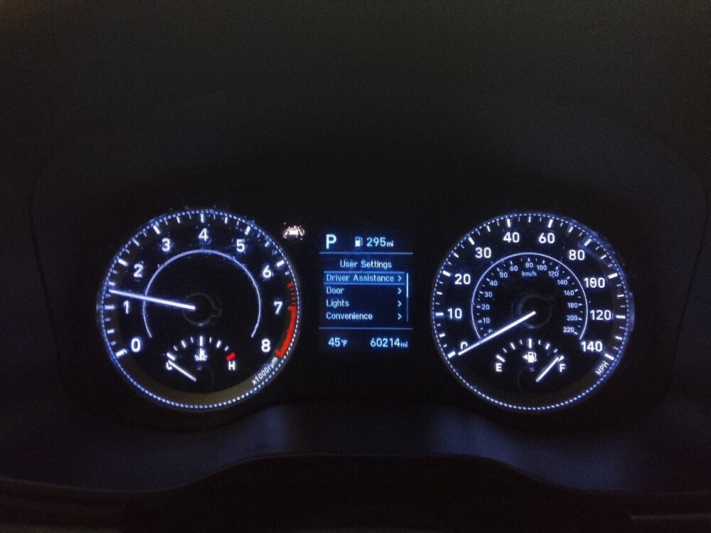 2021 Hyundai Venue in Topeka, KS 66611 - 18090624 23