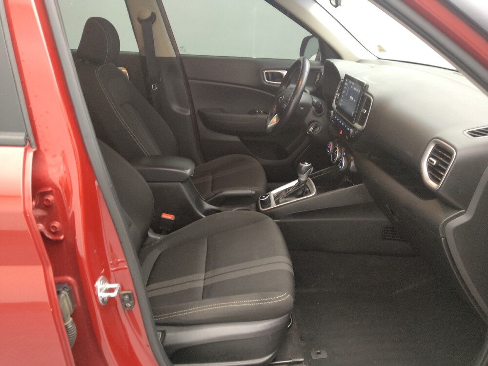 2021 Hyundai Venue in Topeka, KS 66611 - 18090624 21