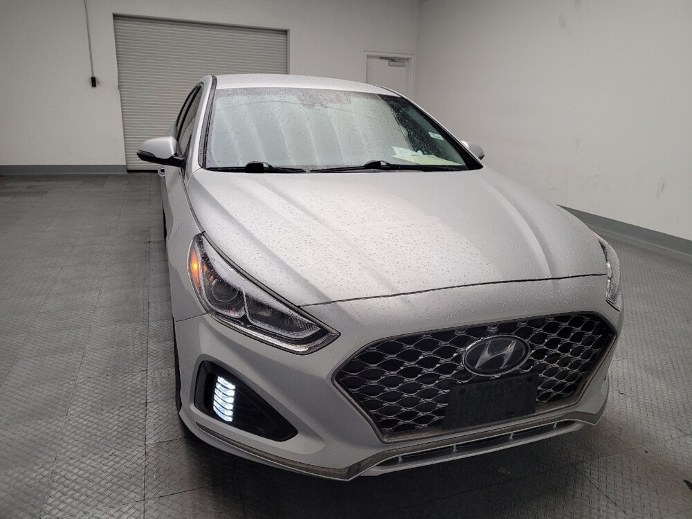 2019 Hyundai Sonata in Downey, CA 90241 - 18090630 14