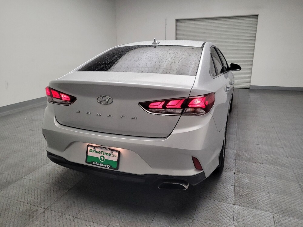 2019 Hyundai Sonata in Downey, CA 90241 - 18090630 7
