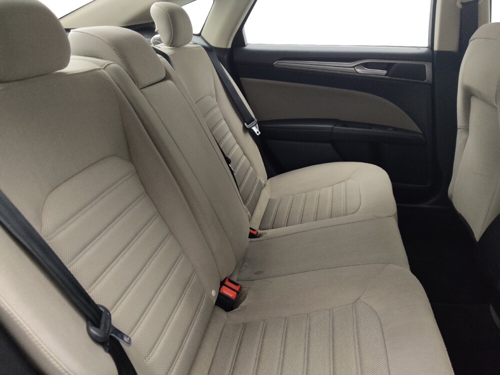 2020 Ford Fusion in Lauderdale Lakes, FL 33313 - 18090631 19