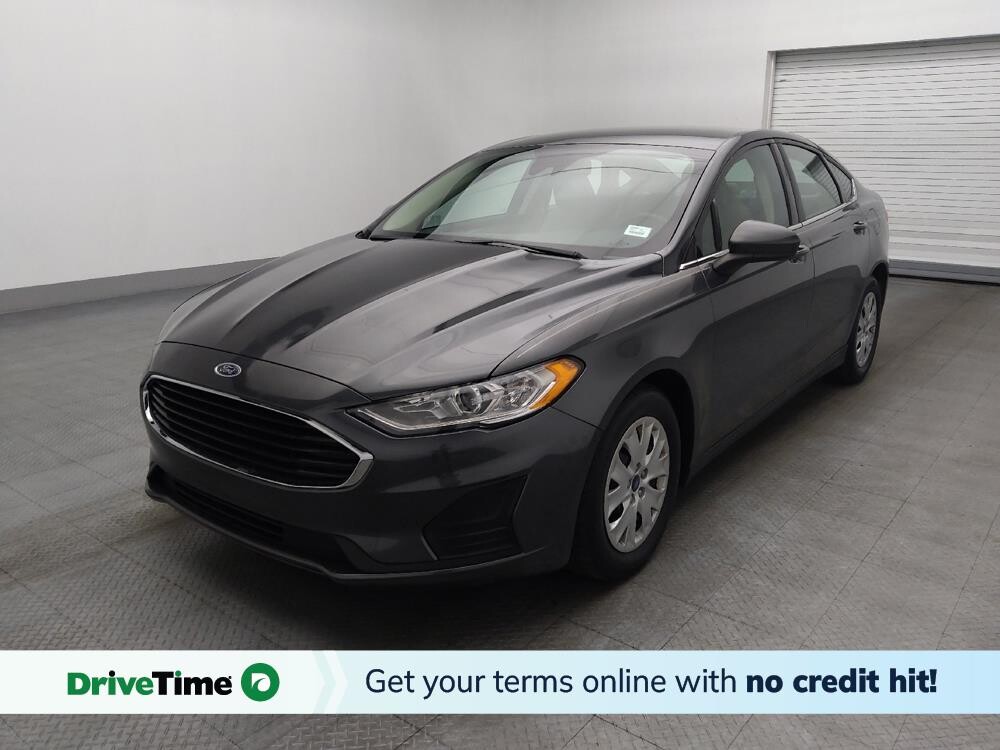 2020 Ford Fusion in Lauderdale Lakes, FL 33313 - 18090631