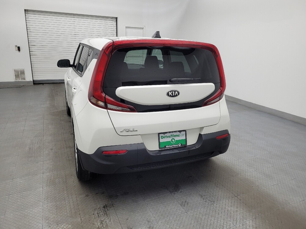 2021 Kia Soul in Charlotte, NC 28273 - 18090642 6