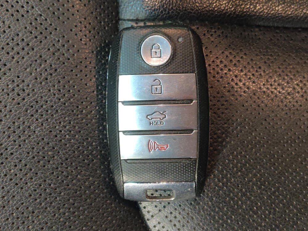 2016 Kia Optima in Wilmington, NC 28405 - 18090643 32