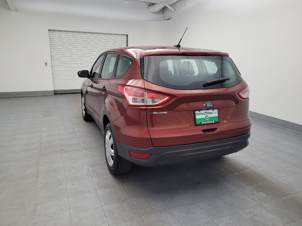 2014 Ford Escape in Cincinnati, OH 45255 - 18090645 5