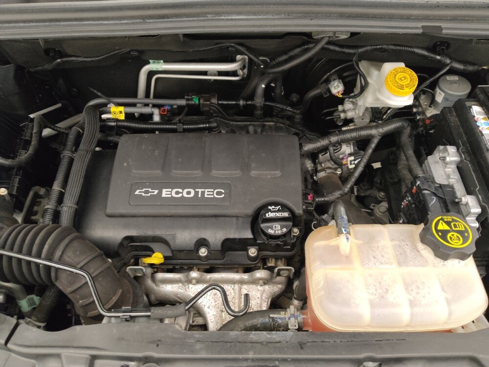 2020 Chevrolet Trax in Baton Rouge, LA 70816 - 18090649 30