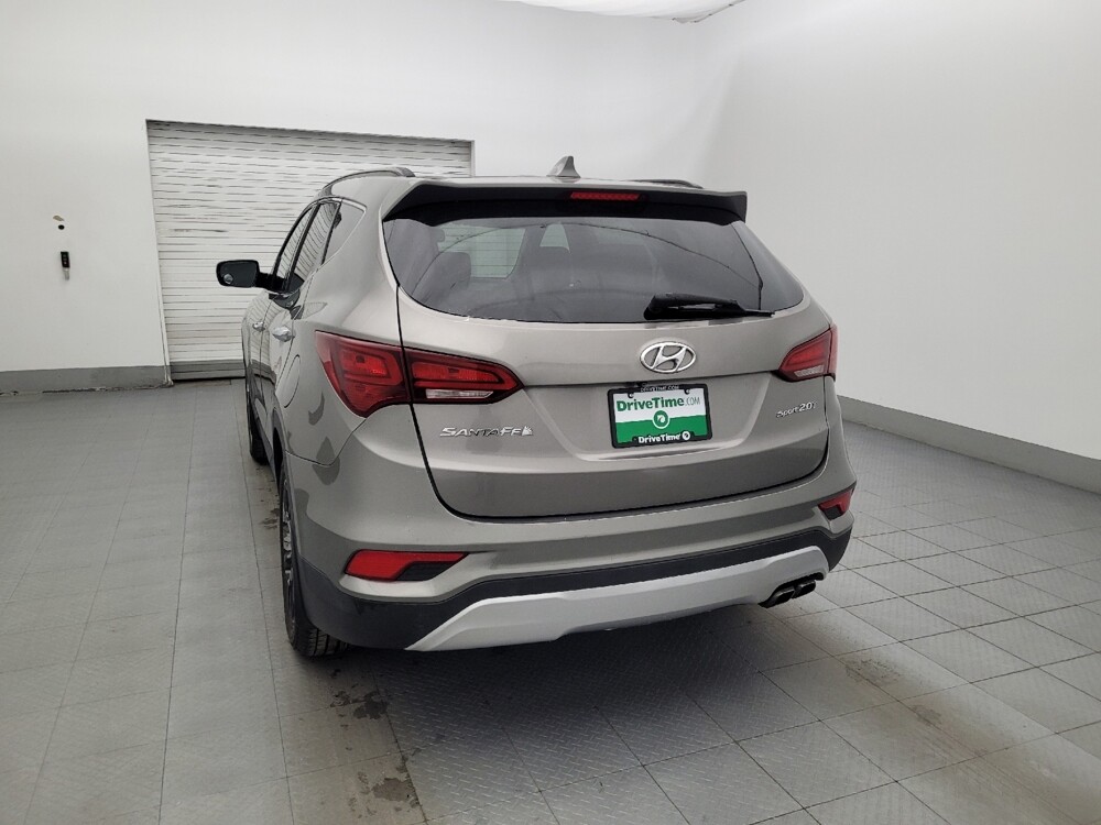 2018 Hyundai Santa Fe in Fort Myers, FL 33907 - 18090650 6