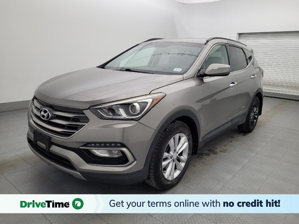 2018 Hyundai Santa Fe in Fort Myers, FL 33907 - 18090650