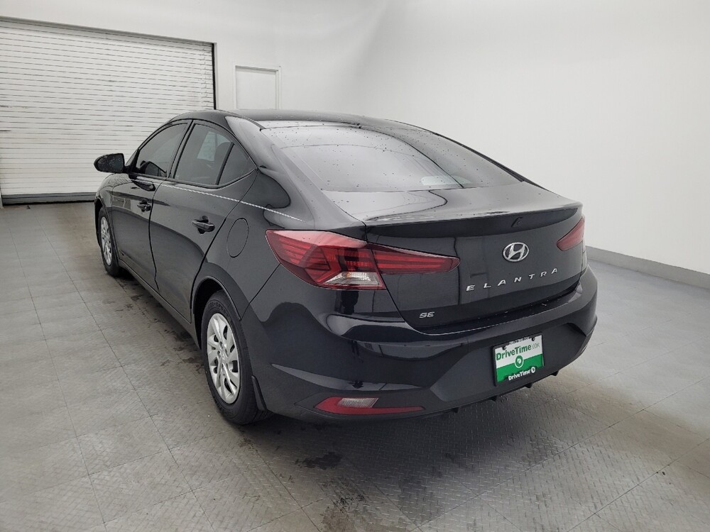 2020 Hyundai Elantra in Greenville, SC 29607 - 18090651 5