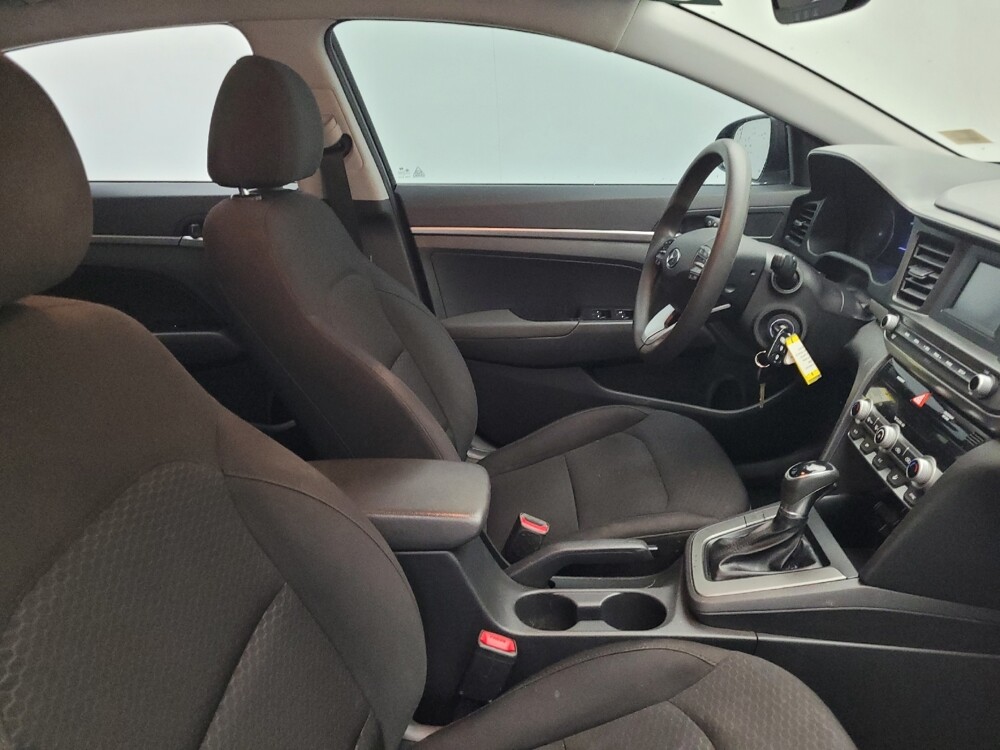 2020 Hyundai Elantra in Greenville, SC 29607 - 18090651 21