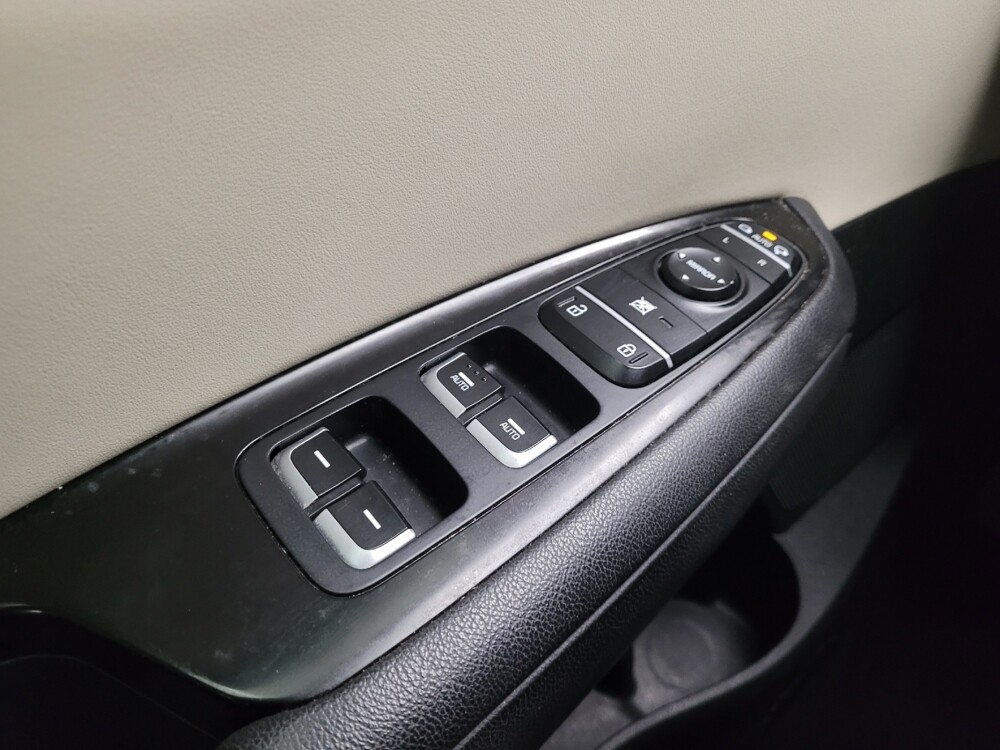 2016 Kia Optima in Cincinnati, OH 45255 - 18090652 27