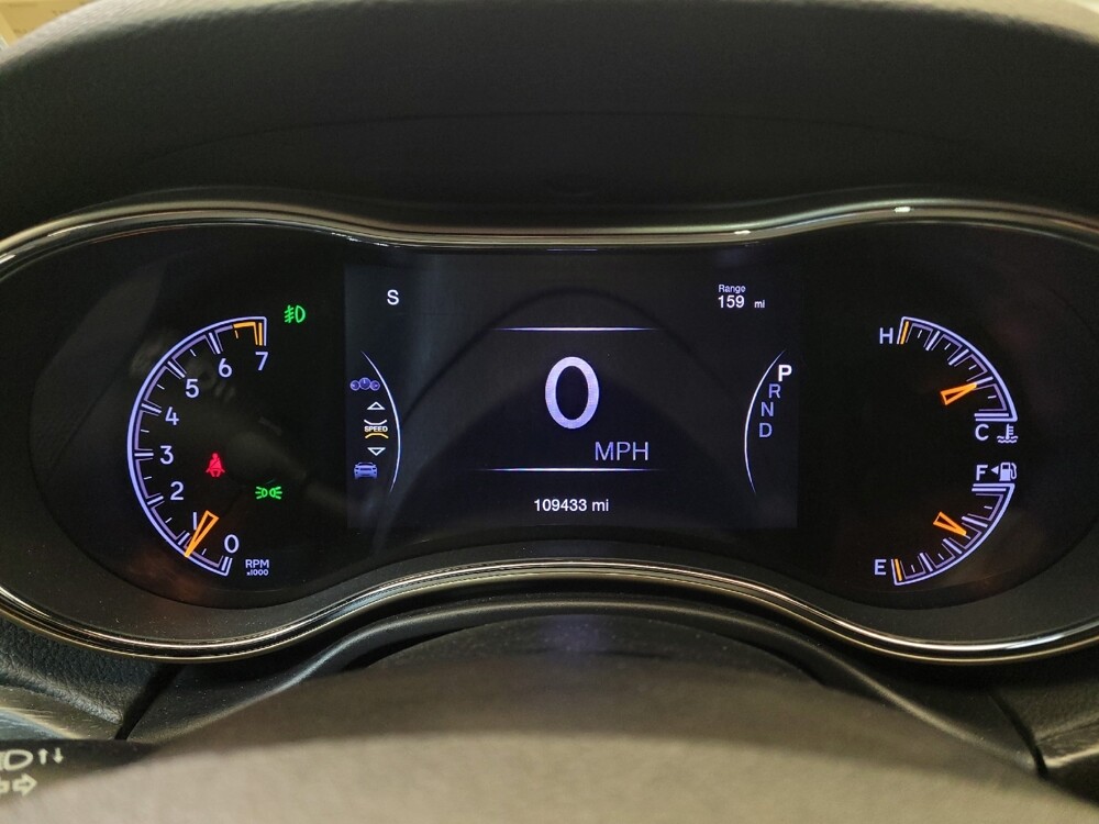 2017 Jeep Grand Cherokee in Columbus, OH 43231 - 18090653 23