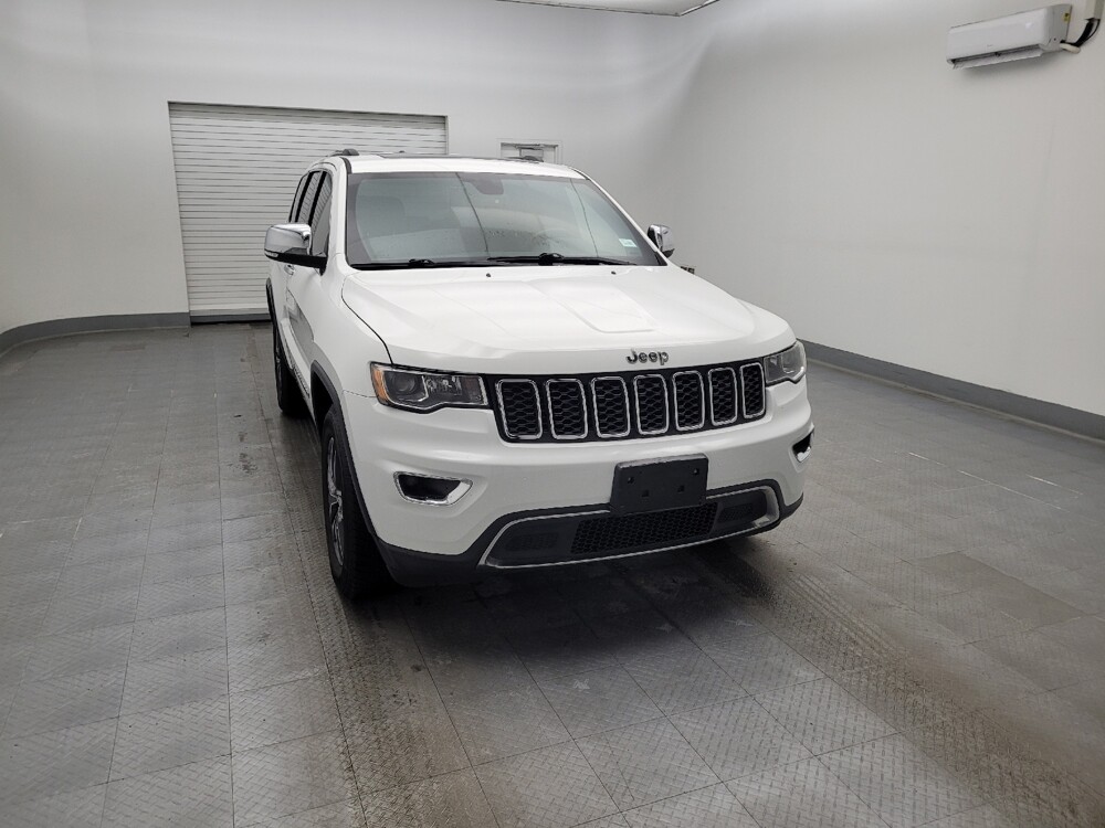 2017 Jeep Grand Cherokee in Columbus, OH 43231 - 18090653 14