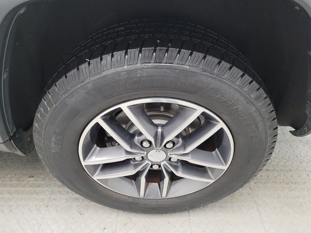 2017 Jeep Grand Cherokee in Columbus, OH 43231 - 18090653 31