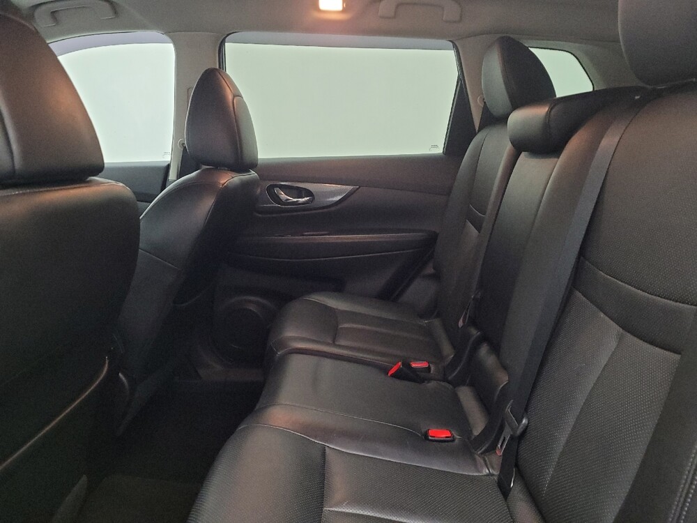 2014 Nissan Rogue in Cincinnati, OH 45255 - 18090655 18