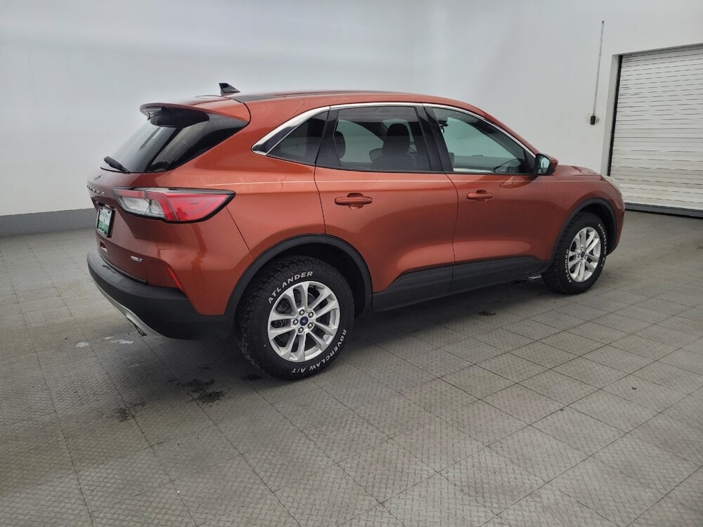 2020 Ford Escape in Williamstown, NJ 8094 - 18090662 10