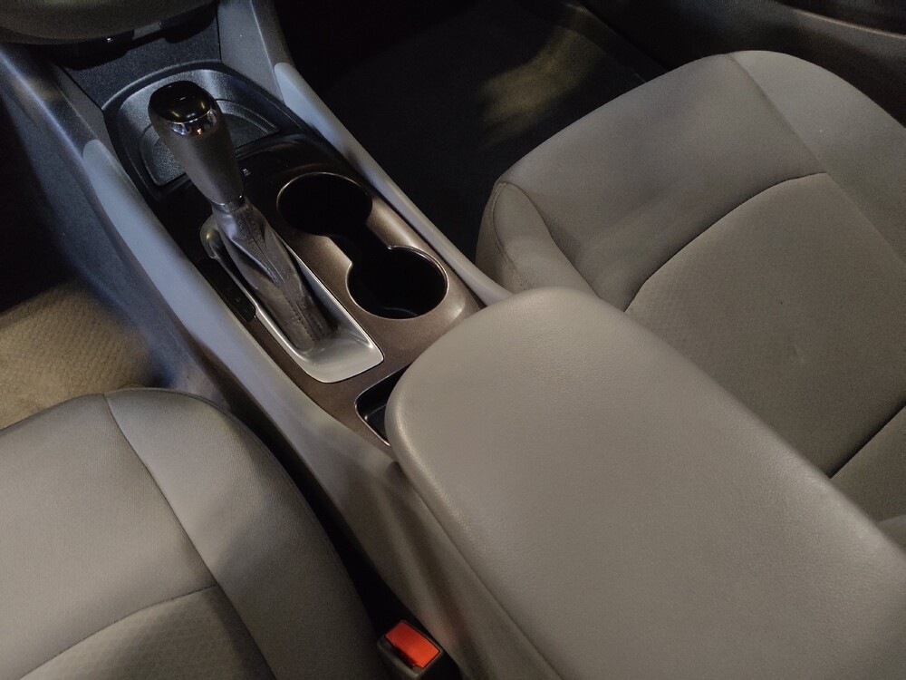 2016 Chevrolet Malibu in Kissimmee, FL 34744 - 18090664 26