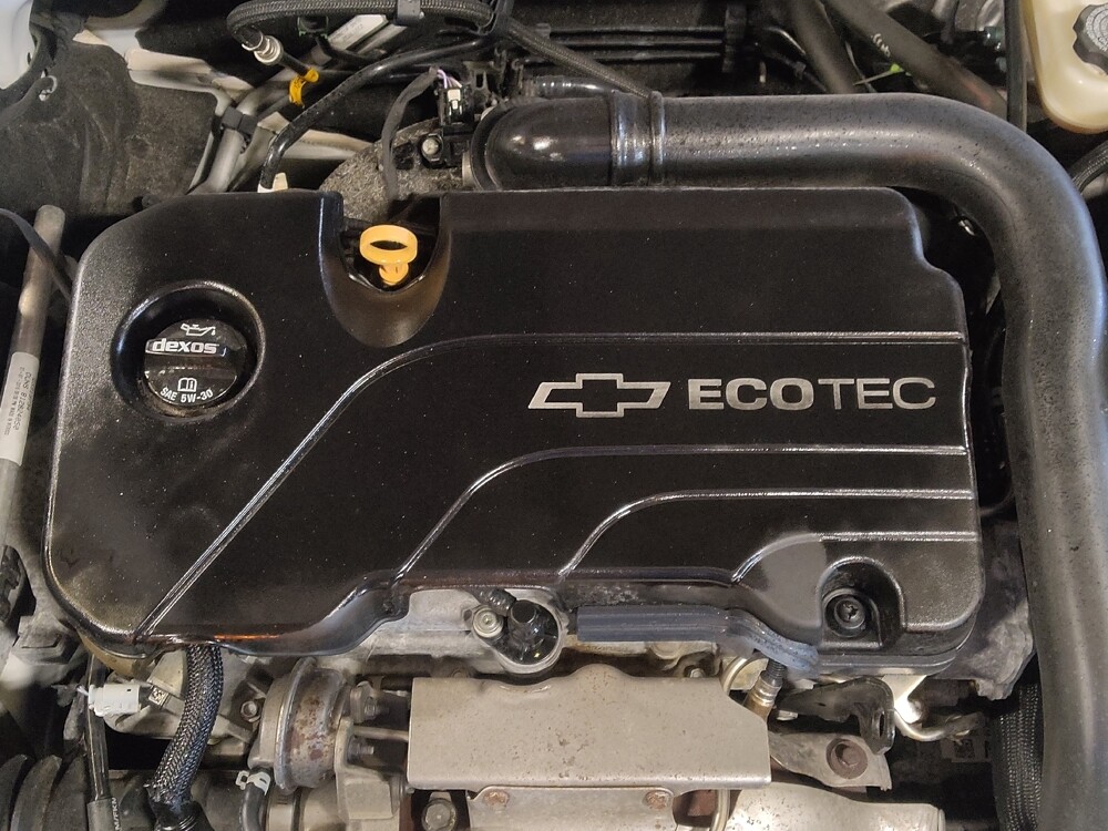 2016 Chevrolet Malibu in Kissimmee, FL 34744 - 18090664 30