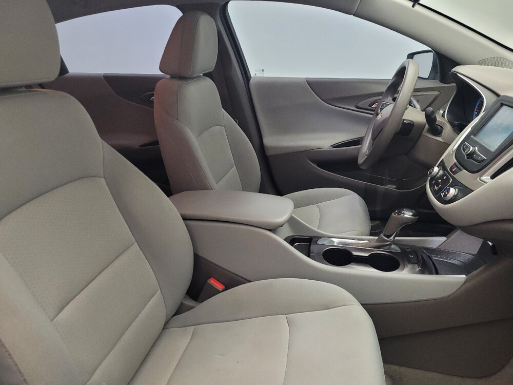 2016 Chevrolet Malibu in Kissimmee, FL 34744 - 18090664 21