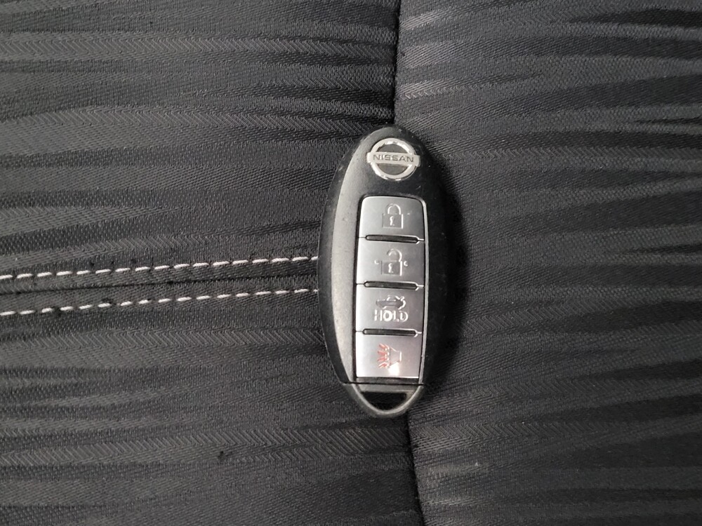 2018 Nissan Sentra in Charleston, SC 29414 - 18090668 32