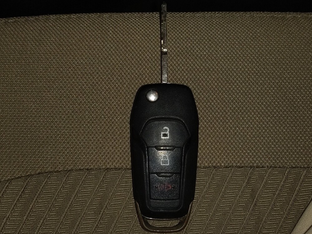 2016 Ford Explorer in Savannah, GA 31419 - 18090669 32