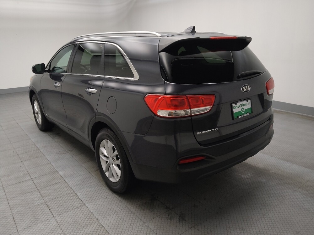 2017 Kia Sorento in Lombard, IL 60148 - 18090671 5
