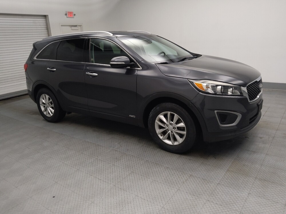 2017 Kia Sorento in Lombard, IL 60148 - 18090671 11