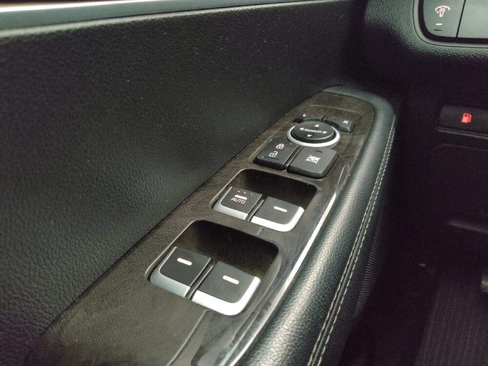 2017 Kia Sorento in Lombard, IL 60148 - 18090671 27