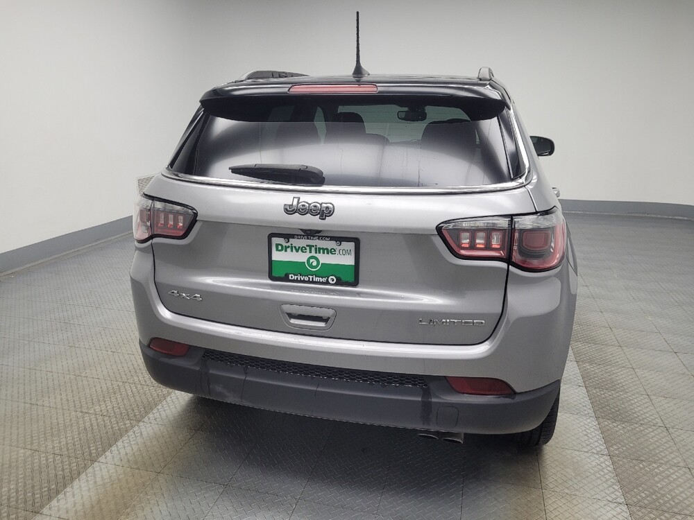 2018 Jeep Compass in Indianapolis, IN 46222 - 18090672 7