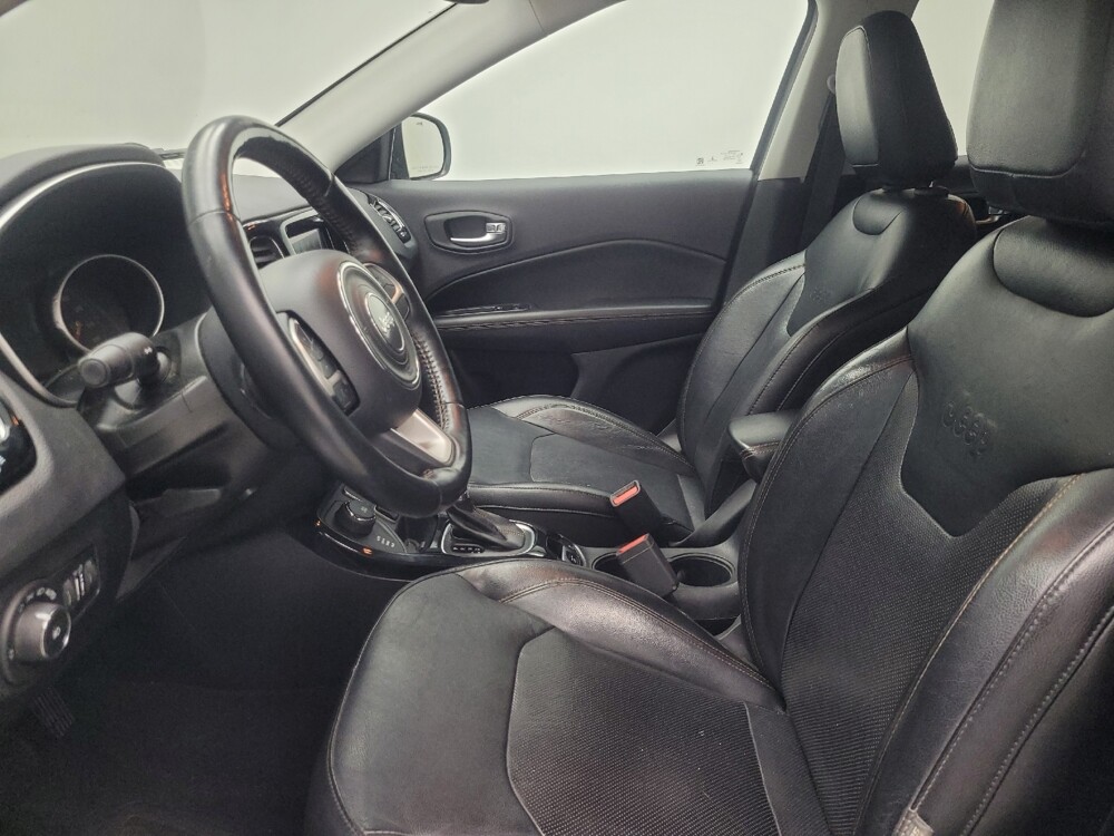 2018 Jeep Compass in Indianapolis, IN 46222 - 18090672 17