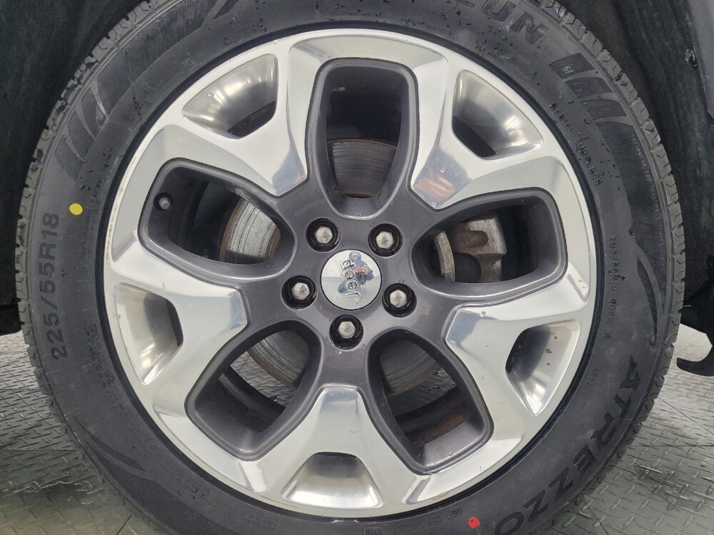 2018 Jeep Compass in Indianapolis, IN 46222 - 18090672 31